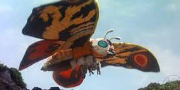 “Effetto-Farfalla”: la furia della Falena Mothra (video)